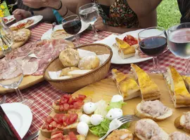 Local Living Italy—Tuscany San Gimignano - 7 Days