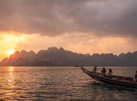 Southern Thailand Sojourn: Nightlife & National Parks - 8 Days
