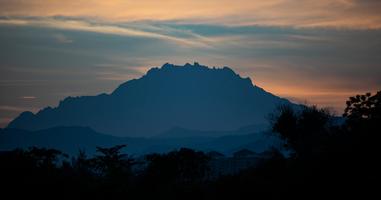 Trek Mt Kinabalu - 5 Days