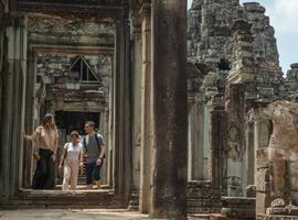 Southeast Asia: Northern Hilltribe Trekking & Beach Vibes - 33 Days