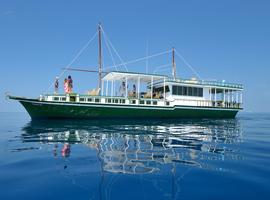 Maldives Cruise: Indian Ocean Dhoni Life - 7 Days