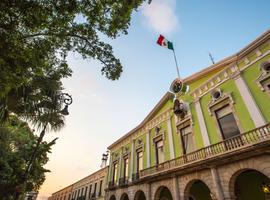 Mexico Coast-to-Coast: Puerto Vallarta to the Mayan Riviera - 22 Days