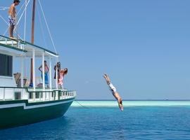 Essential India & Maldives Sailing - 14 Days