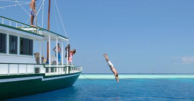 Essential India & Maldives Sailing - 14 Days