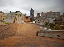 Australia and New Zealand: Surf, Sun & Epic Parks - 29 Days