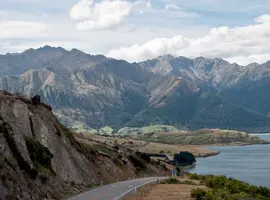 Australia and New Zealand: Surf, Sun & Epic Parks - 29 Days