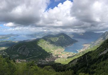 Image 1 of 5