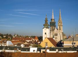 Zagreb to Santorini: 35 Unforgettable Days - 35 Days