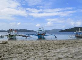 Solo-ish Philippines - 11 Days