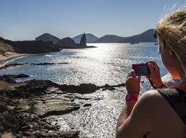 Machu Picchu & the Galápagos Islands aboard the Yolita - 17 Days