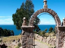Peru Panorama: Lake Titicaca & Machu Picchu by Train - 15 Days