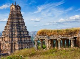 India: Ancient Ruins & Kerala Beaches - 8 Days