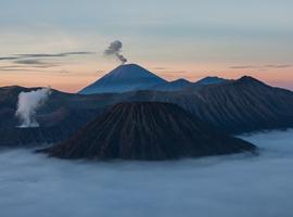 Highlights of Java & Sumatra - 14 Days