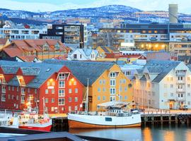 Beyond the Arctic Circle: Tromsø to Svalbard - 11 Days