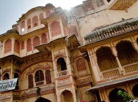 India Discovery: Golden Triangle & Himalayan Highlights - 15 Days