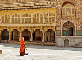 Premium India & Nepal - 19 Days