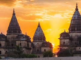 Highlights of India & Nepal - 19 Days