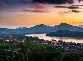China & Laos: Kunming to Bangkok by Rail - 11 Days