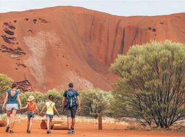 Central Australia & Uluru Family Holiday - 6 Days