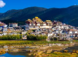 Vietnam & China: Hanoi to Kunming by Rail - 11 Days
