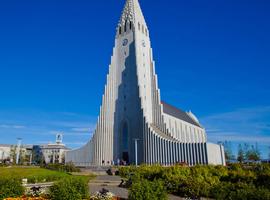 Reykjavik Iceland & Solar Eclipse Budget - 5 Days