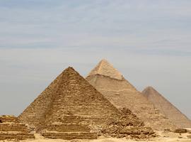 Cairo, Pyramids & Desert Explorer (4 Star) - Private - 6 Days