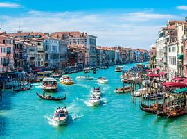 Venice, North Lakes & Milan - 8 Days 