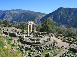 Delphi and Meteora Exploration - 2 Days