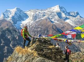 Everest Trek & Overnight at Base Camp - 17 Days