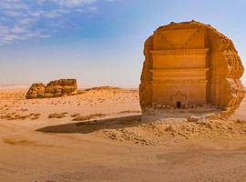 Explore the Kingdom of Saudi Arabia 2026 - 14 Days