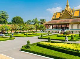 Walking in Vietnam + Cambodia Highlights 2026 - 21 Days