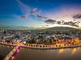 Highlights of Thailand - Cities, Temples, Jungles & Beaches17 Days