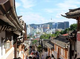 9-Day South Korea Family Tour: Seoul, DMZ, Gyeongju, and Busan 